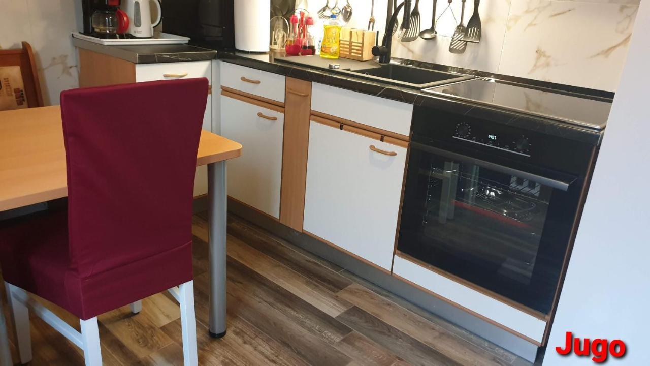 Apartments Bura & Jugo, Cres, Without Stress Apartment Cres