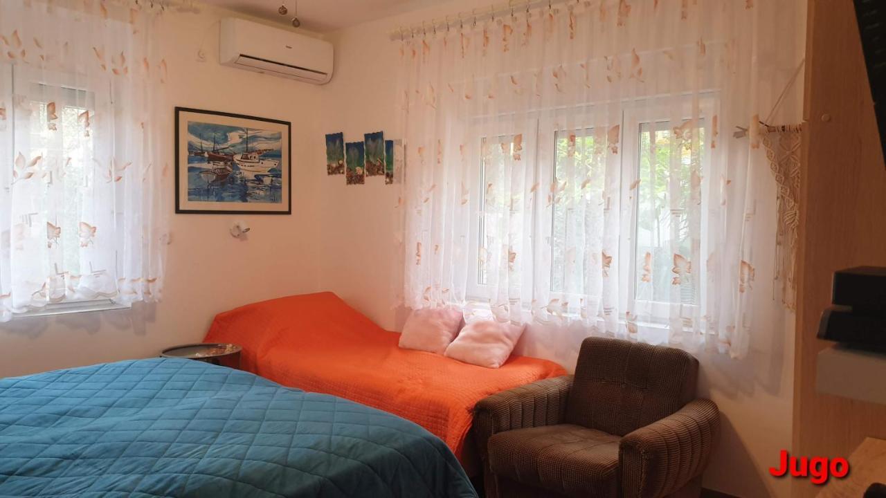 Apartments Bura & Jugo, Cres, Without Stress