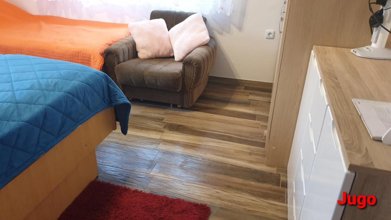 Apartments Bura & Jugo, Cres, Without Stress * Cres