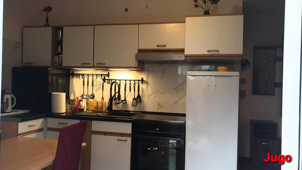 Apartments Bura & Jugo, Cres, Without Stress Apartment