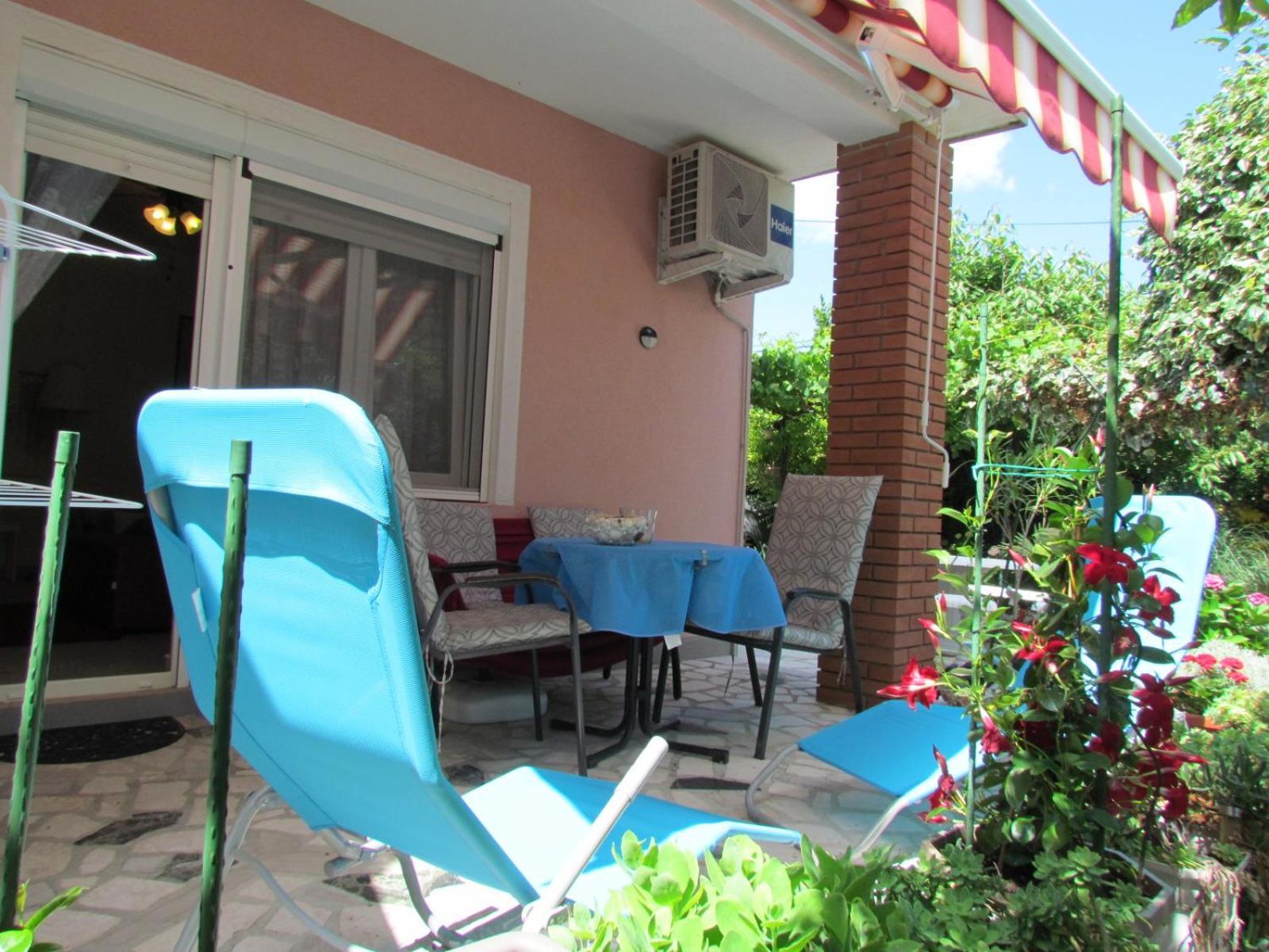 Apartments Bura & Jugo, Cres, Without Stress * Cres