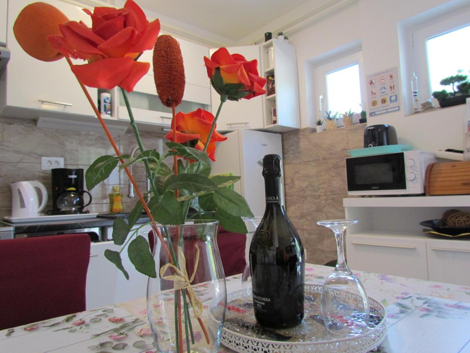 Apartments Bura & Jugo, Cres, Without Stress