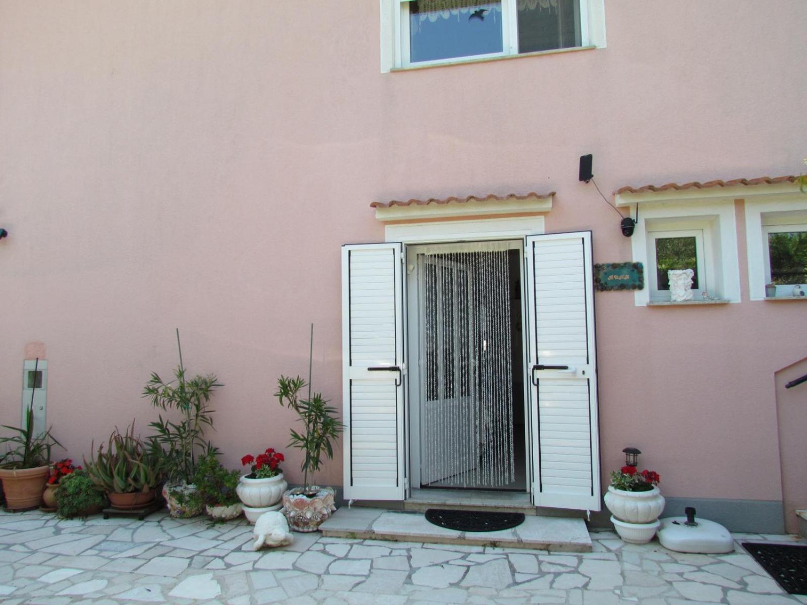 Apartments Bura & Jugo, Cres, Without Stress Apartment *