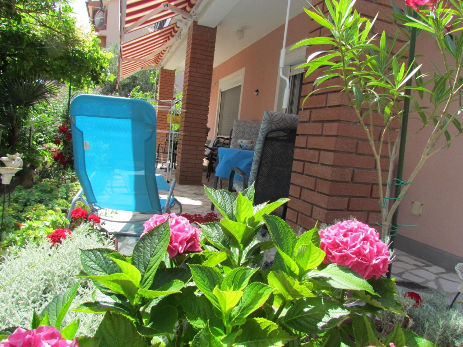 Apartments Bura & Jugo, Cres, Without Stress * Cres