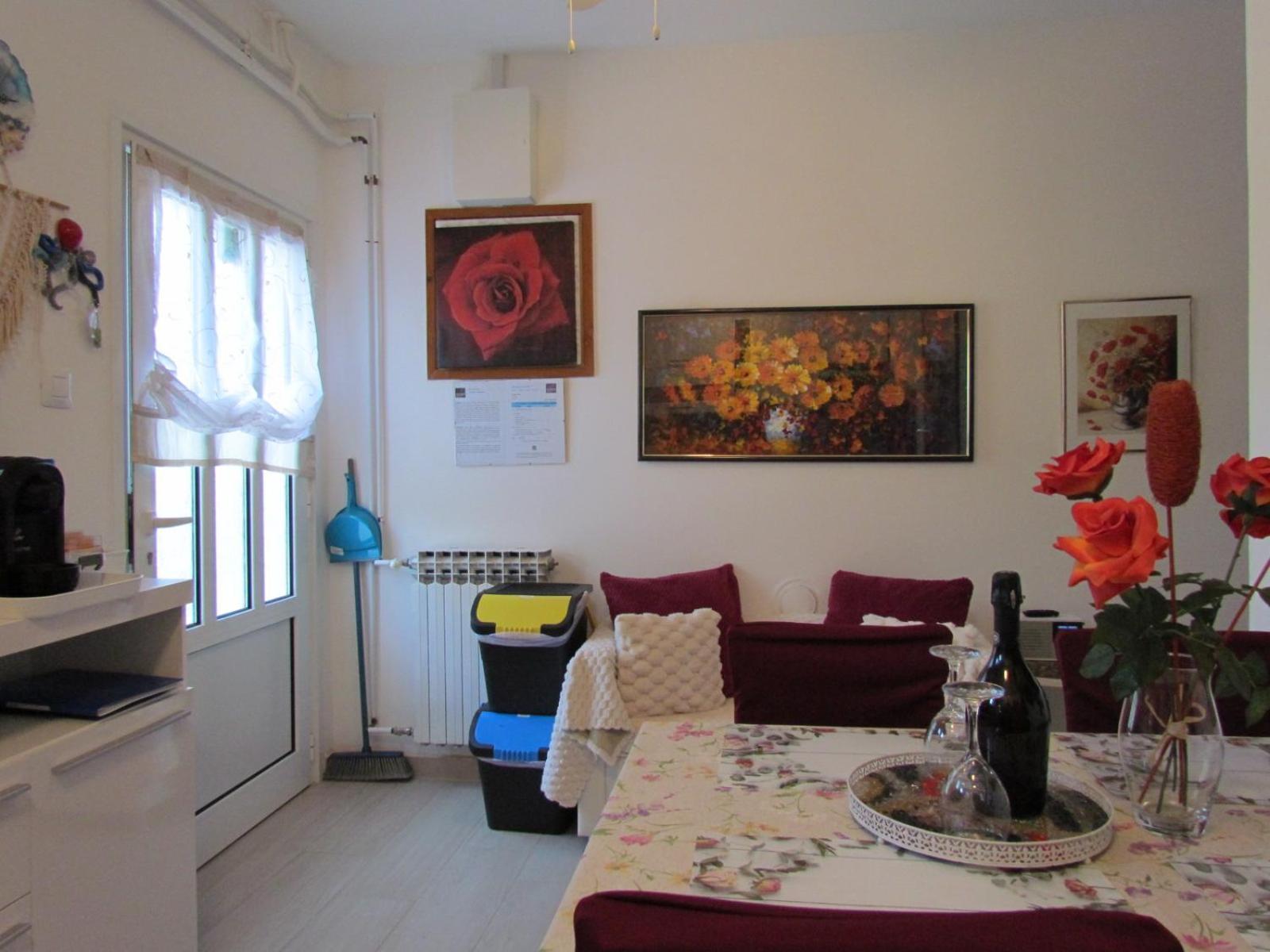 Apartment Apartments Bura & Jugo, Cres, Without Stress *