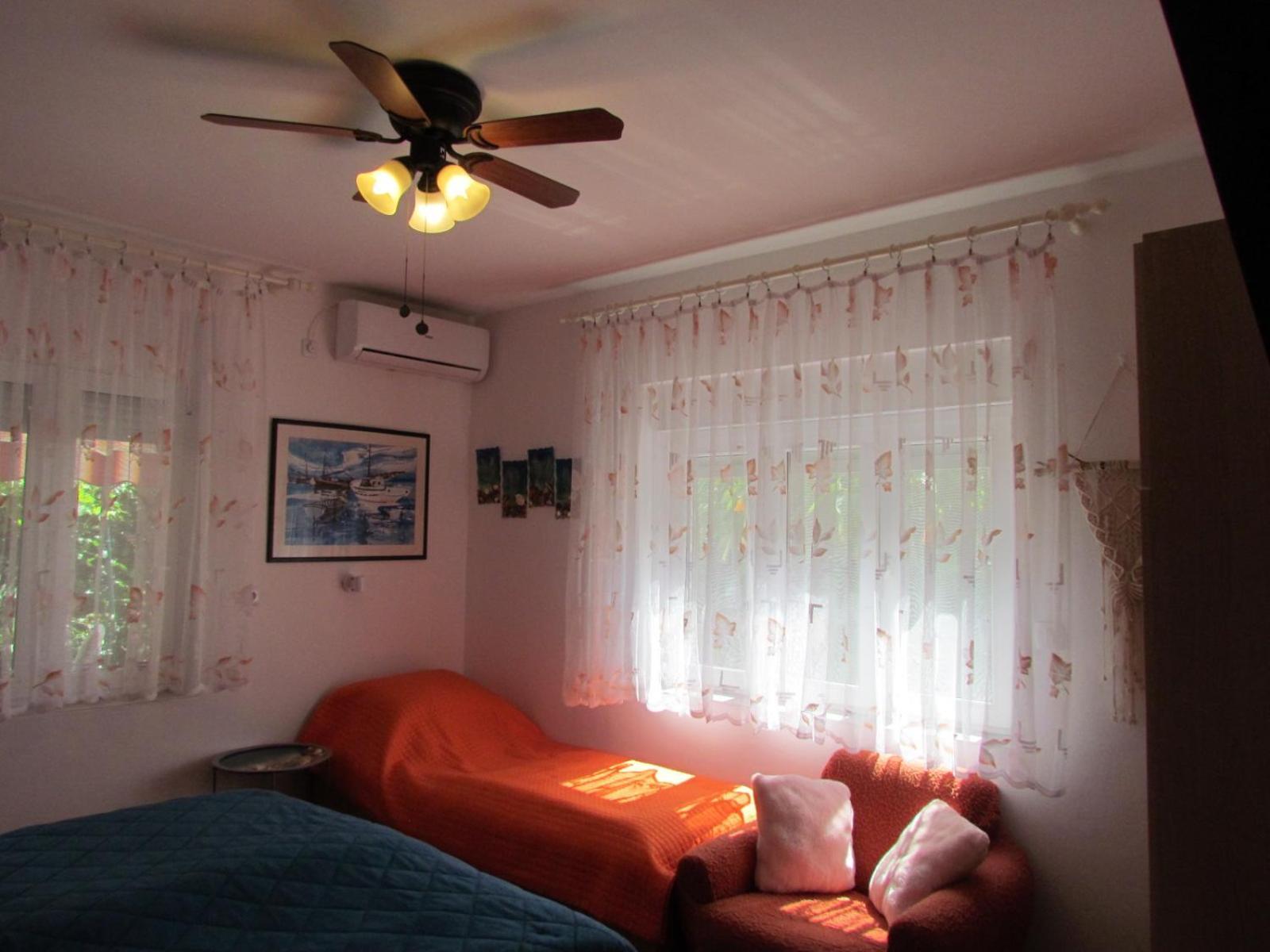 Apartments Bura & Jugo, Cres, Without Stress Apartment Cres