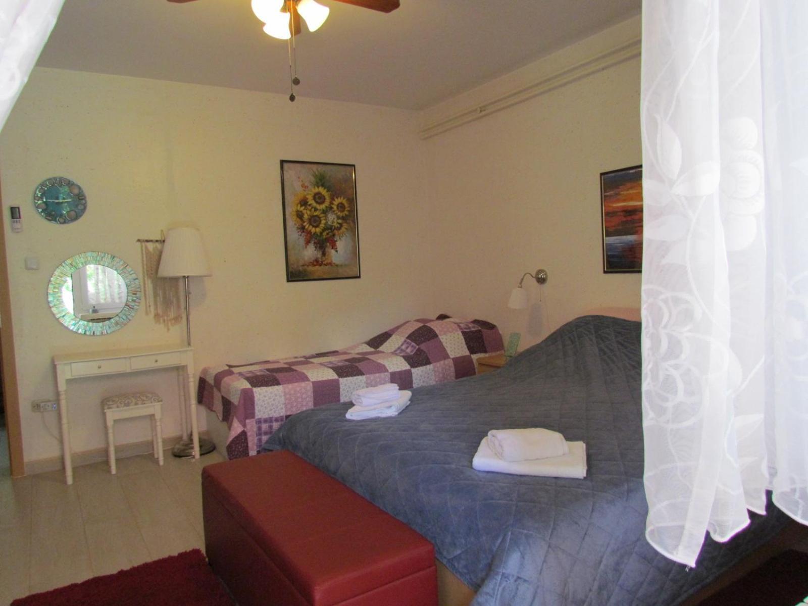 Apartment Apartments Bura & Jugo, Cres, Without Stress Cres